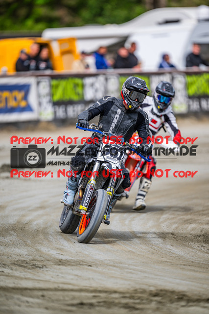 MaZZes_Fotomatrix_20250504_6007705_0060 | OPEN