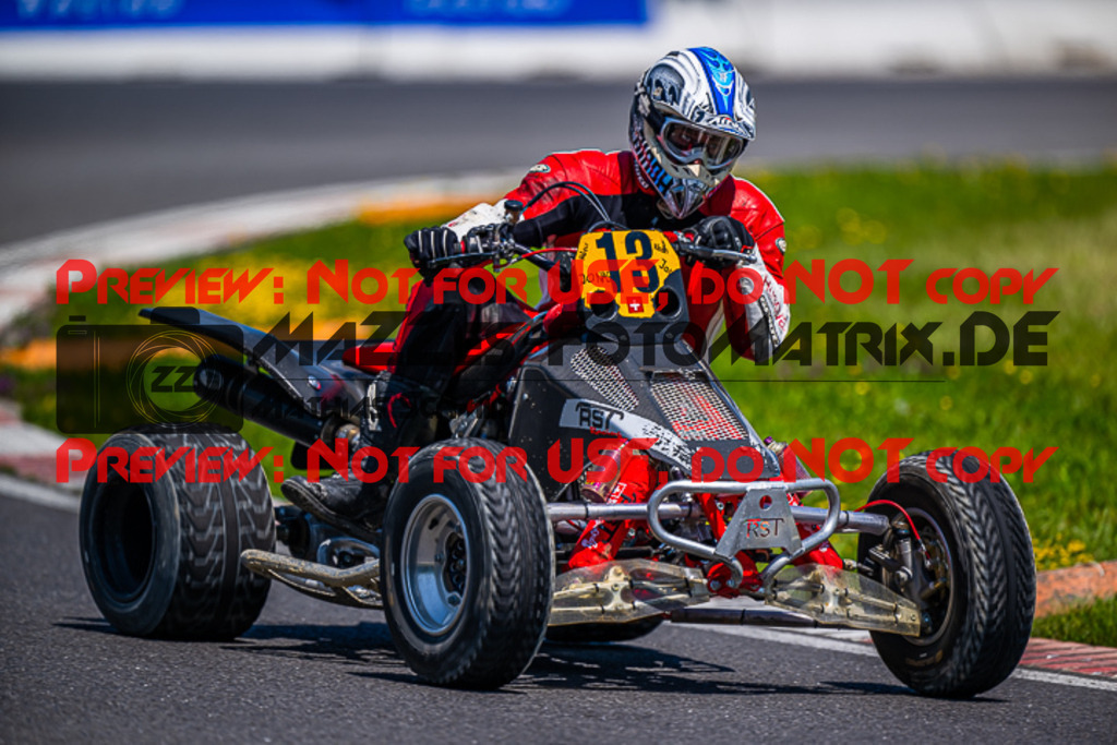 MaZZes_FotoMatrix_230527_5271 | QUAD