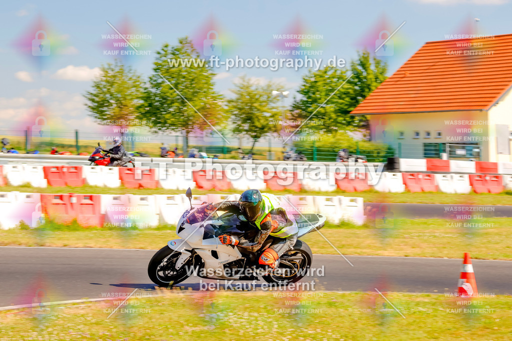 _MOT9112 | Hier findet Ihr Bilder von Touristenfahrten auf der Nürburgring Nordschleife oder von anderen Veranstaltungen die ich besucht habe. Viel Spass beim Durch Schauen 