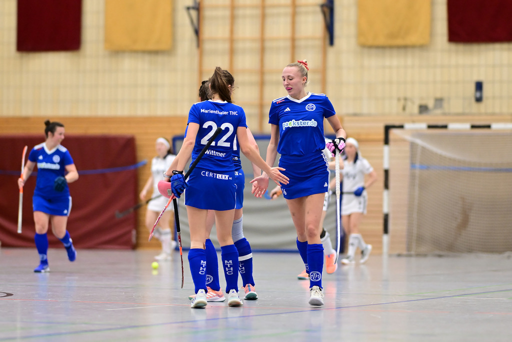 Hockey I Frauen I Saison 2024-2025 I 2. Bundesliga Nord I 8. Spieltag I TG Heimfeld - Marienthaler THC | Der Sportfotograf. - Realisiert mit Pictrs.com
