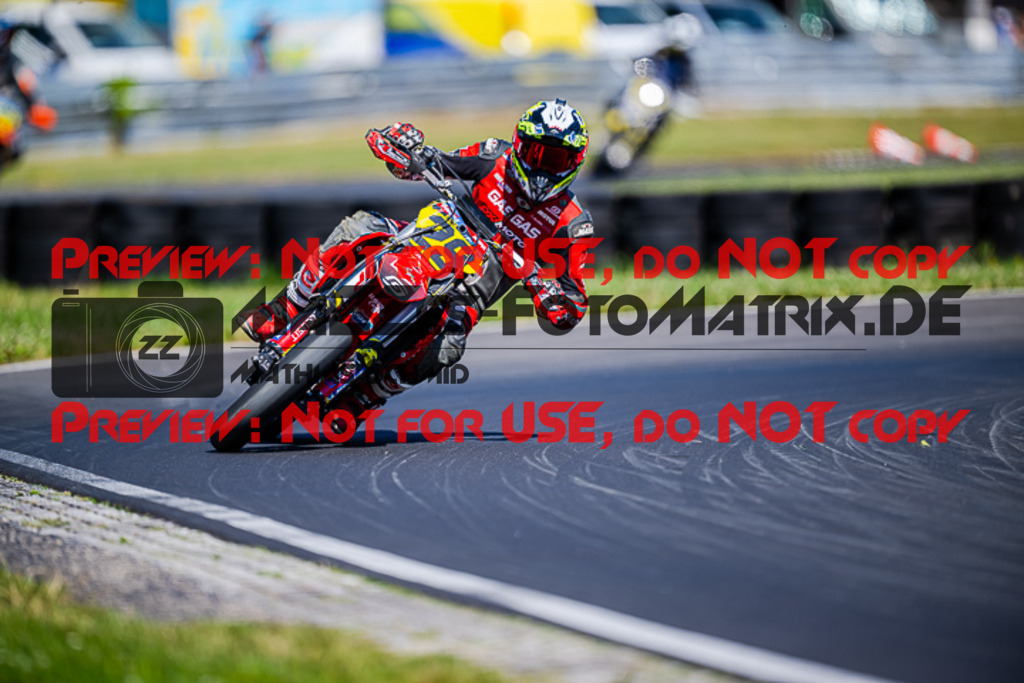 MaZZes_FotoMatrix_220702_3427 | S1