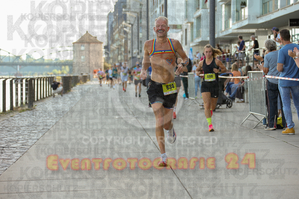 250920_1446_EX1_7492 | Sportfotografie im Rhein-Sieg Kreis, Köln, Bonn, NRW, Rheinland Pfalz, Hessen, etc. Unser Tätigkeitsfeld umfasst den Laufsport vom Volkslauf über den Marathon, Duathlon, Triathon bis zum Ultralauf wie Kölnpfad Ultra oder Schindertrail.