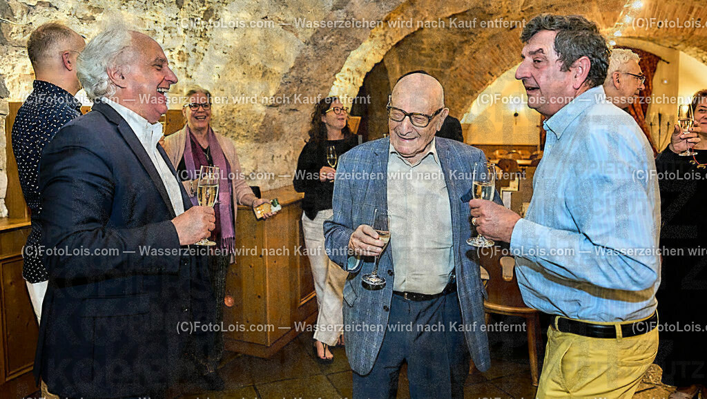 ALP9593_Foederation_Chopin-Ges_Kanitzer-Paszkiewicz | (C)FotoLois.com, Alois Spandl, Föderation der internationalen Chopin-Gesellschafen (deren gibt es weltweit 34) - Zusammentreffen und Sitzung im Vorfeld des XXXIX. Chopinfestivals in der Kartause Gaming und Rahmenprogramm - Ausflug mit dem Bus zum Lunzer See und nach Lackenhof, gemeinsames Abendessen, Do 3. August 2023.