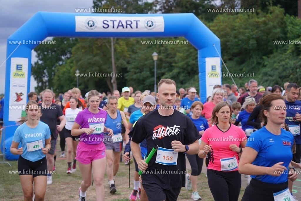 DSC05234 | Lichterlauf  - Realisiert mit Pictrs.com