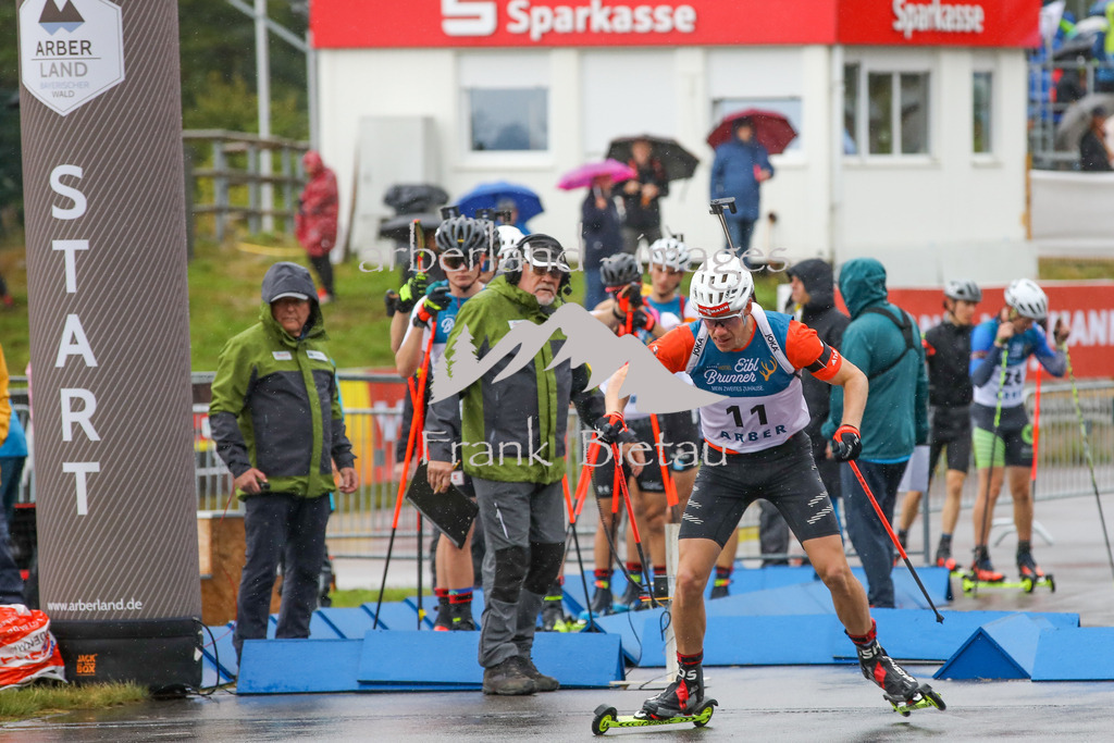 OE7A2968 | Roman Rees