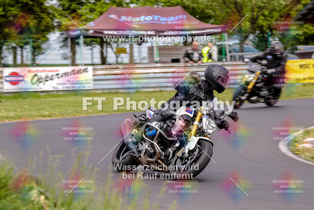 MotoTeamVBK-20876 | Hier findet Ihr Bilder von Touristenfahrten auf der Nürburgring Nordschleife oder von anderen Veranstaltungen die ich besucht habe. Viel Spass beim Durch Schauen 