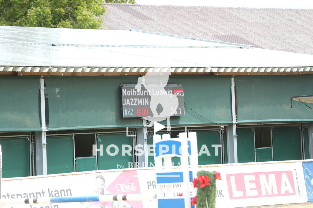 DL2Q5531 | Willkommen bei Brunnmayr - Design & Fotografie – Ihrem Spezialisten für Reitturniere und Pferdeveranstaltungen in Oberösterreich, Salzburg und Bayern! Seit über 17 Jahren sind wir leidenschaftlich dabei.