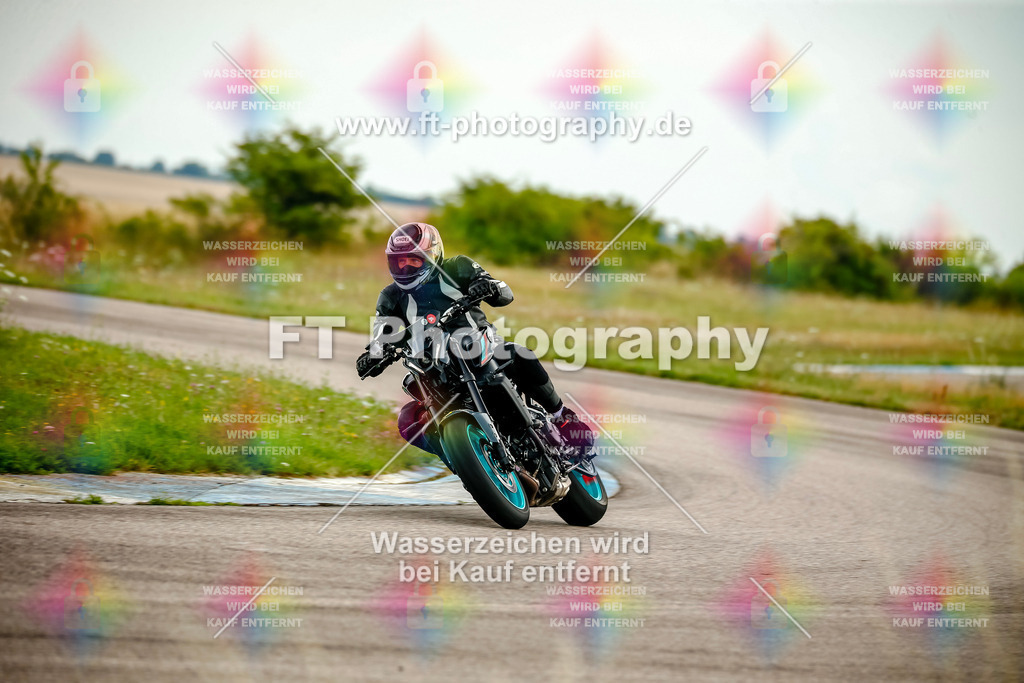 Chambley Juli-2244 | Hier findet Ihr Bilder von Touristenfahrten auf der Nürburgring Nordschleife oder von anderen Veranstaltungen die ich besucht habe. Viel Spass beim Durch Schauen 