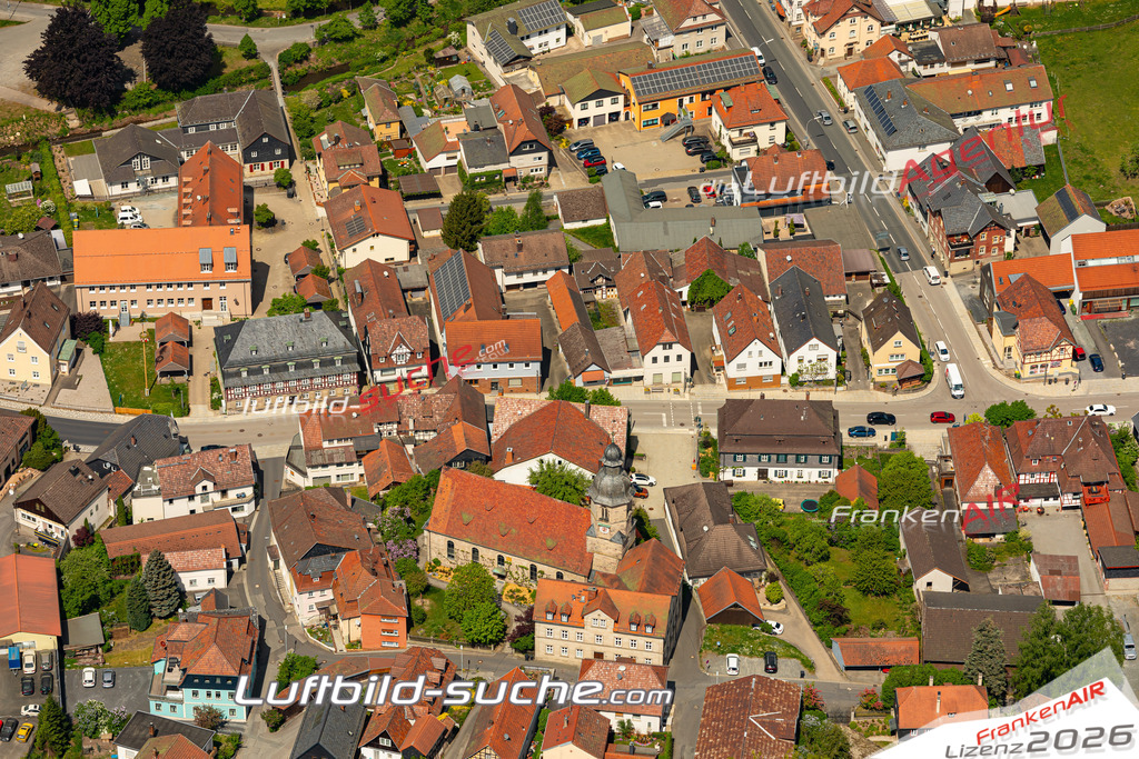 Das Luftbild der Stadt Mitwitz wurde 2022 vom Flugzeug heraus erstellt (keine Drohnen-Aufnahmen) Aufnahmehöhe ca.450 Meter- hohe Bildauflösung und Druck-Qualität. Garantiert!