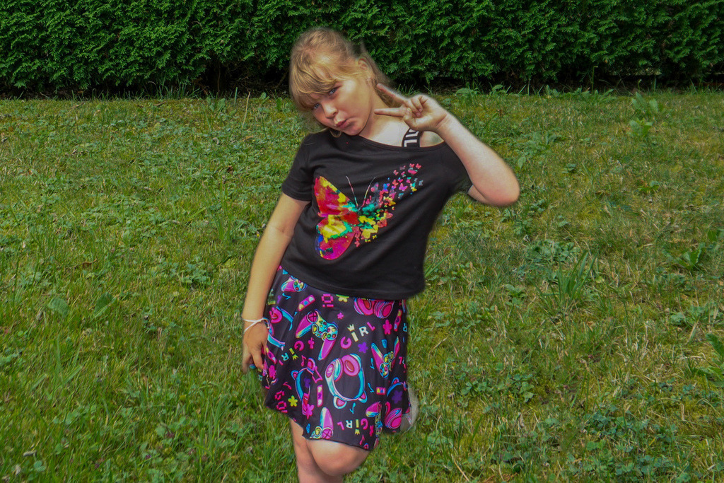 top-top.de-250601-315 | Foto, Video, Fotografie, Videografie, Fotobox, DJ, Discjockey, Musik, Musikbox, Veranstaltung, Photobooth, Amazon, Ebay, Buchtipp, Bestseller, Autor, Verlag, Buch, Wesel, Hamminkeln, NRW, Dinslaken, Rees, Drohne, Hochzeit, Party, Fotobox, Wesel, Fotograf