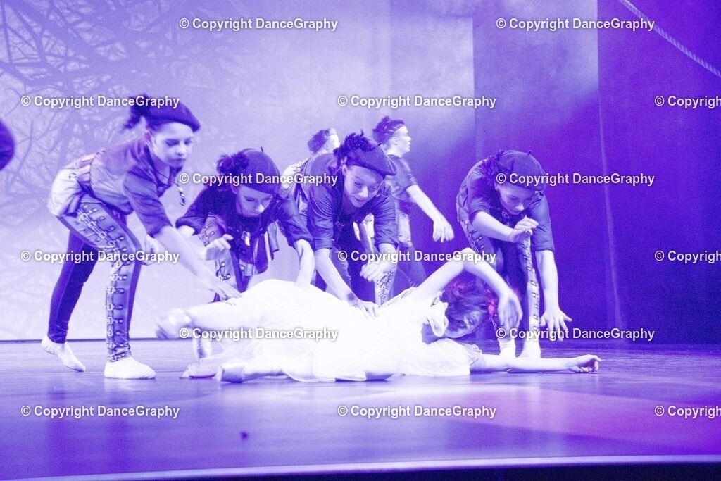 GPHY2737 | DanceGraphy - Realisiert mit Pictrs.com