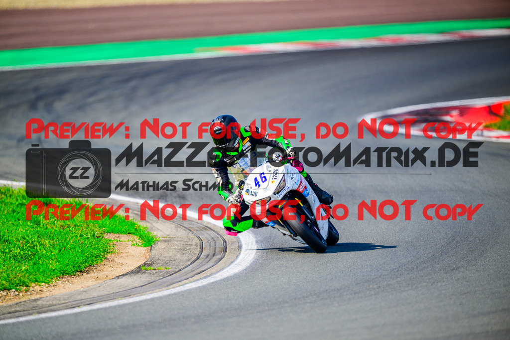 MaZZes_FotoMatrix_240601_6007705_1855 | SSP300