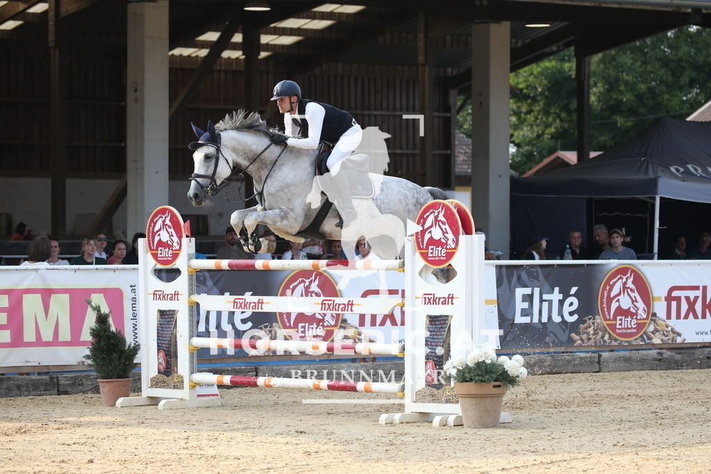 DL2Q5562 | Willkommen bei Brunnmayr - Design & Fotografie – Ihrem Spezialisten für Reitturniere und Pferdeveranstaltungen in Oberösterreich, Salzburg und Bayern! Seit über 17 Jahren sind wir leidenschaftlich dabei.