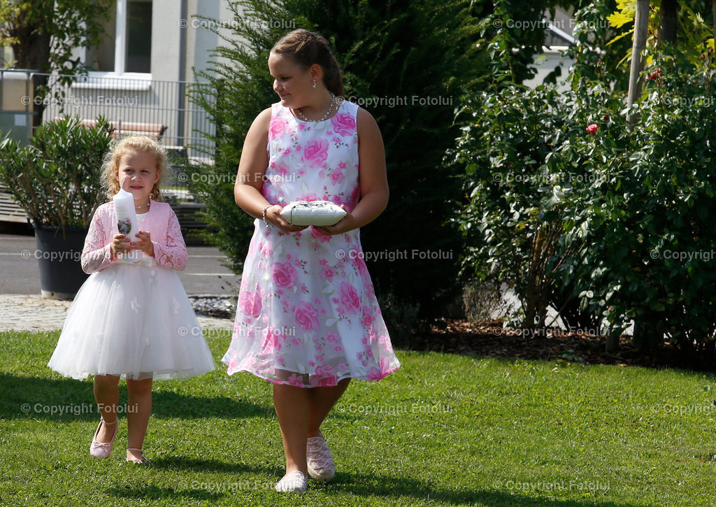 KERSTINFREDYHOCHZEIT_260822_10 | bilder, linz, photo, foto, fussball, sport, fotolui, bundesliga