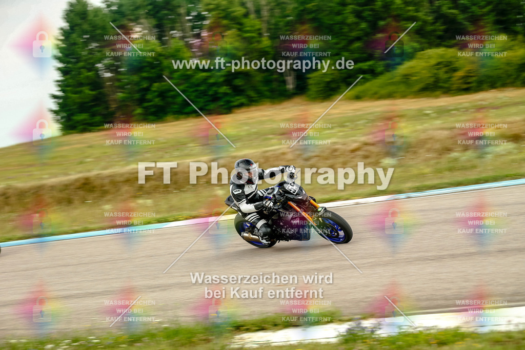 Chambley Juli-1206 | Hier findet Ihr Bilder von Touristenfahrten auf der Nürburgring Nordschleife oder von anderen Veranstaltungen die ich besucht habe. Viel Spass beim Durch Schauen 