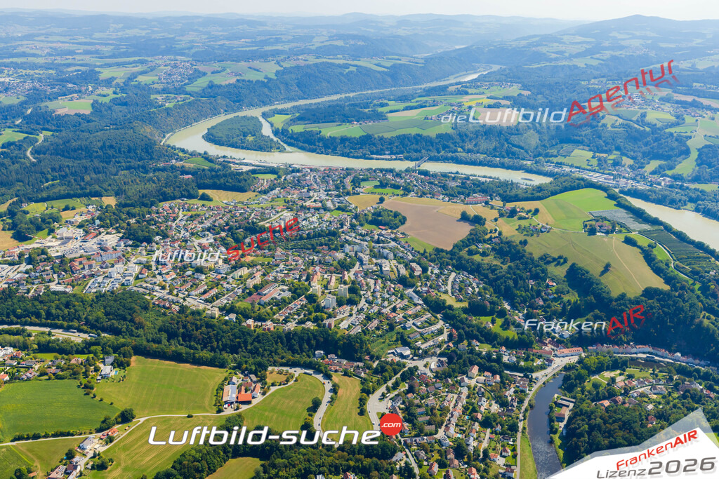 Luftbild Vs Google Maps  Grubweg  Passau -Das Luftbild wurde 2025 vom UL-Flugzeug heraus erstellt ( keine Drohne ) - Hochauflösende Luftaufnahme -Nicht vergleichbar mit Google Maps oder Satelittenbilder- Die Geschenkidee !Mit Lizenz und Bildrechte bestellbar