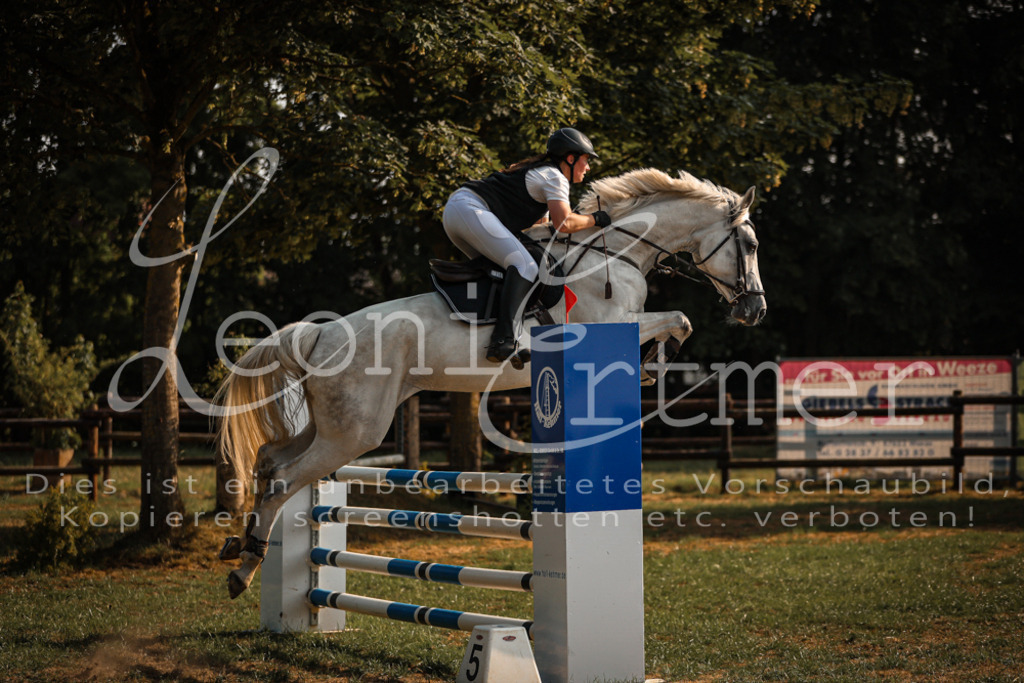 14.FrPfL00094 | Leoni Ertmer Photography - Realisiert mit Pictrs.com