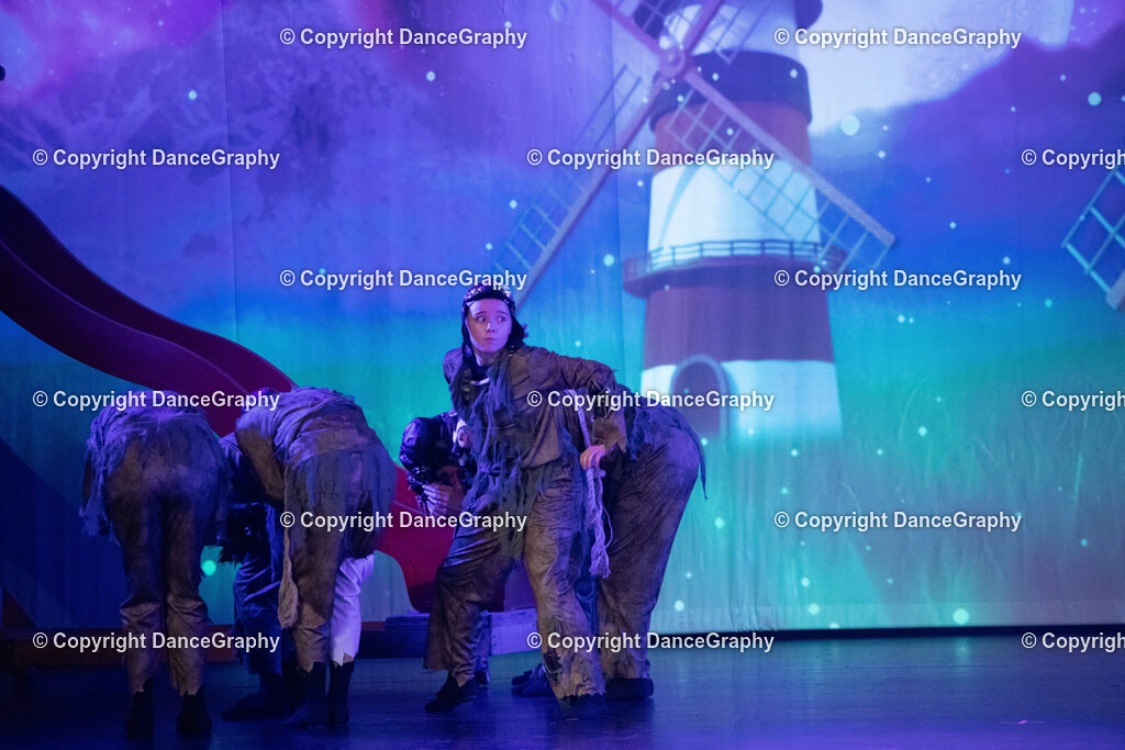 GPHY1832 | DanceGraphy - Realisiert mit Pictrs.com