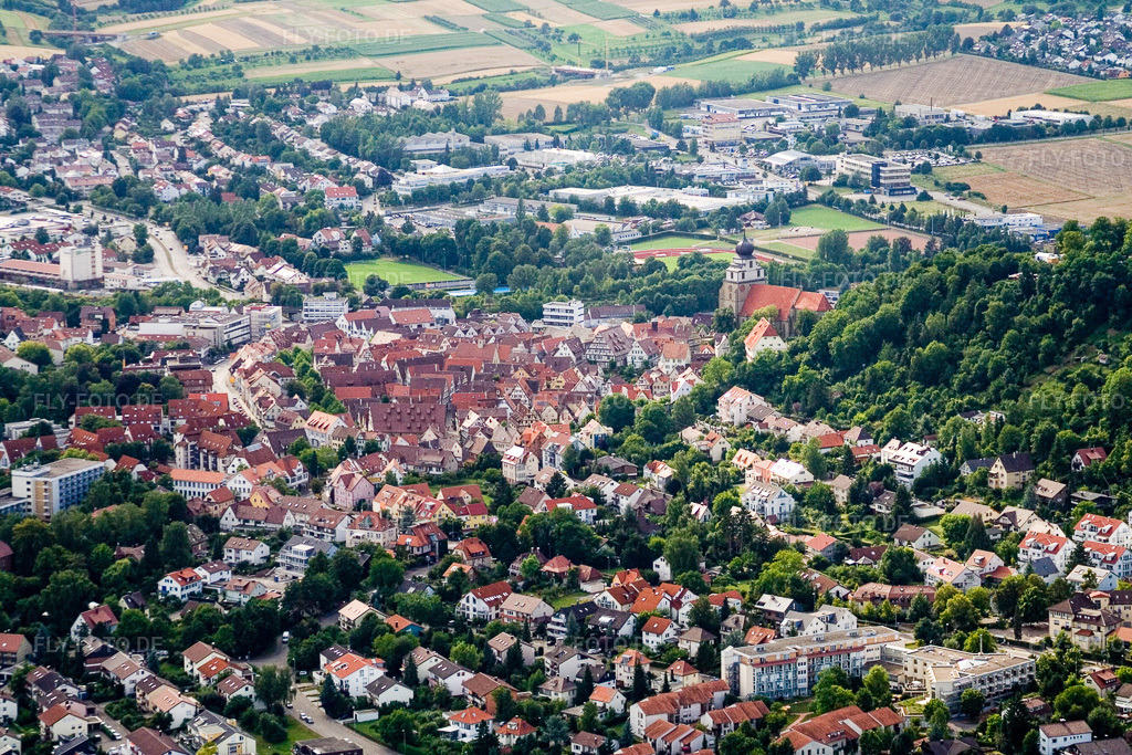 Luftbild: Ortsansicht von Südosten in Herrenberg im Bundesland Baden-Württemberg in Deutschland. Foto: IMG_12211.jpg vom 02.08.2008 durch Werner Riehm/FLY-FOTO.de
