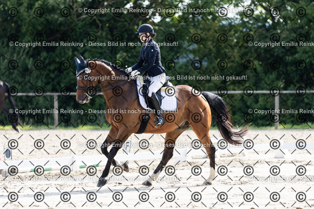 CL5A5626 | Emilia Reinking Fotografie - Realisiert mit Pictrs.com