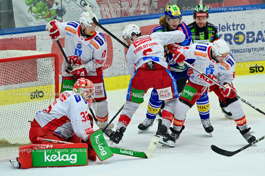 EC IDM WÄRMEPUMPEN VSV vs. EC KAC | #32 Dahm Sebastian EC KAC, #17 Pastujov Nick EC KAC, #6 Sablattnig Tobias EC KAC, #12 Pearson Chase EC VSV, #24 Strong Steven EC KAC,  Nikolic Manuel Referee, EC IDM WÄRMEPUMPEN VSV vs. EC KAC, EC IDM WÄRMEPUMPEN VSV vs. EC KAC am 02.02.2025 in Villach (Stadthalle Villach), Austria, (Photo by Bernd Stefan)