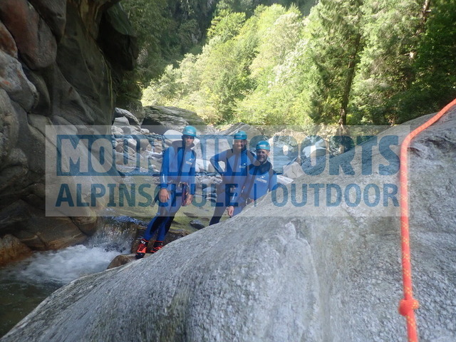 P9210018 | Bestelle die Bilder deines Berg- oder Wasser-Abenteuers mit Mountain Sports bequem von zu Hause aus direkt über unseren Online Fotoshop von pictrs.com. - Realisiert mit Pictrs.com