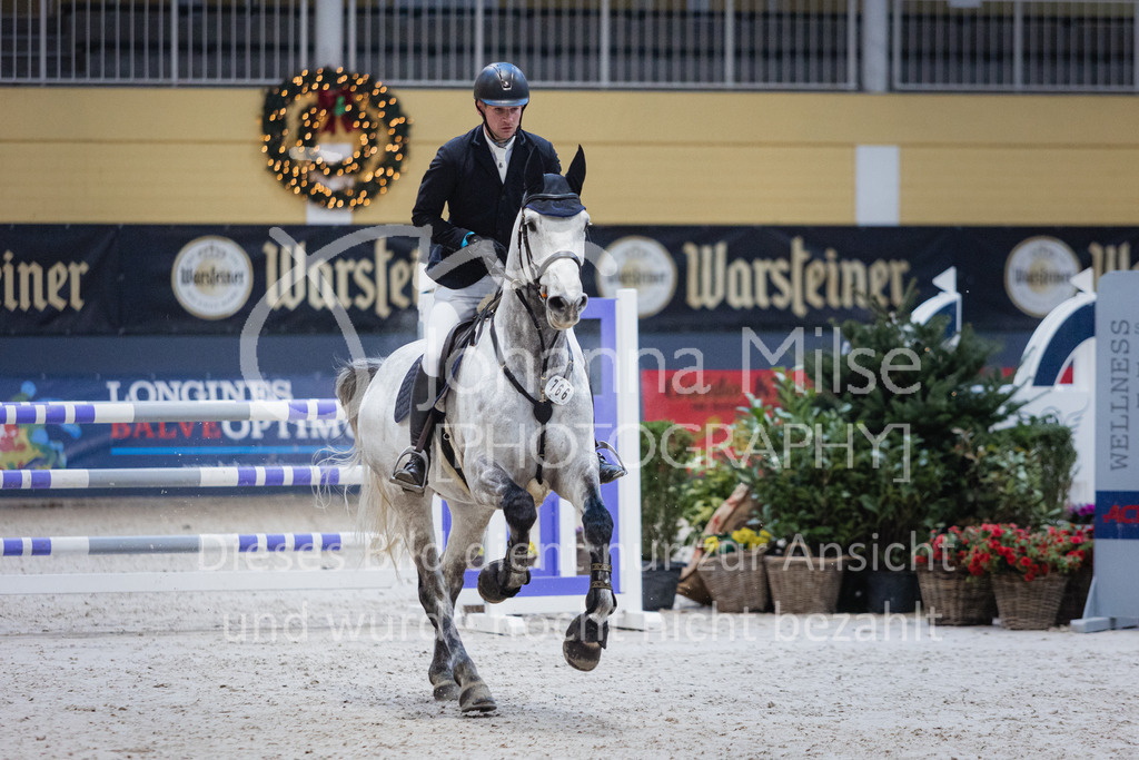 221217_Warstein_Stil-M-214 | Deine schönsten Turniermomente als professionelle Fotos! Entdecke hochwertige Pferdesport-Fotografie im Online-Shop. Jetzt Fotos finden & bestellen!