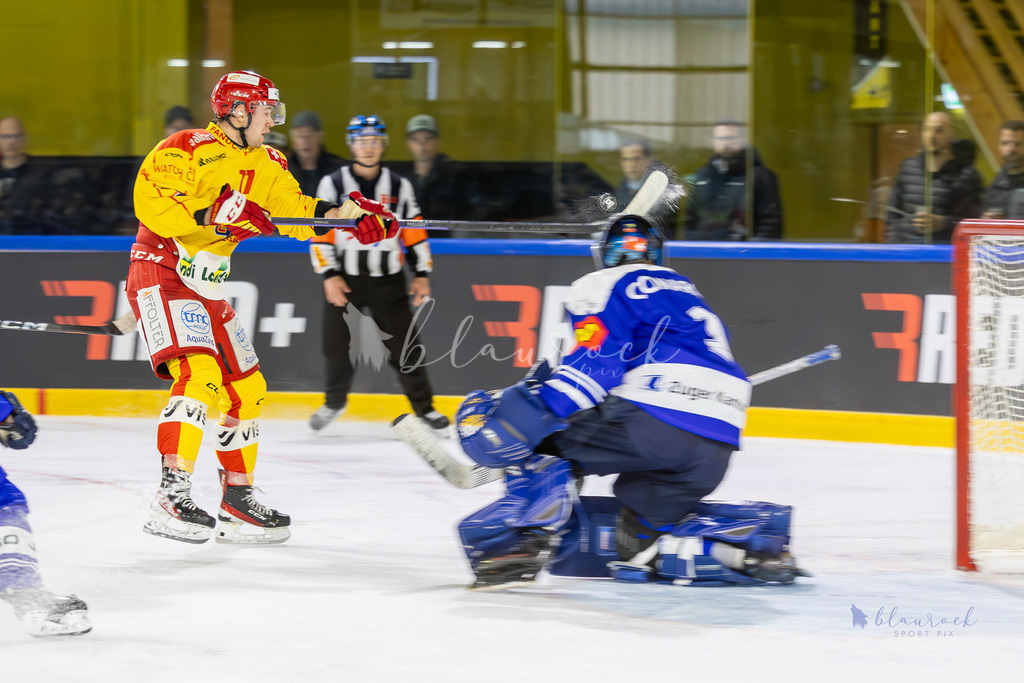 U20 EHCB vs EVZ -30 | Sportbilder, Sportfotograf, Hochzeits- und Eventfotografin, Flugshows, Portraits und Tiershooting, Aviation, Downhill, Nationalleague, Swissleague, International
