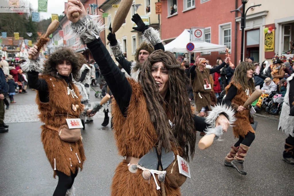 Fasnacht _24-134-RA | Fotoblog Schwarzwald, Foto Blog Wiesental, Pfaffenberg, Winterzauber, Zeller Bergland, Zell im Wiesental, Fotoblog Wiesental, Landschaftsfotos, Bilder Wiesental, Natur, Naturbilder, Fastnacht, Zeller Fastnacht, Zeller Fasnacht, Zeller Bergland, Belchen, - Realisiert mit Pictrs.com