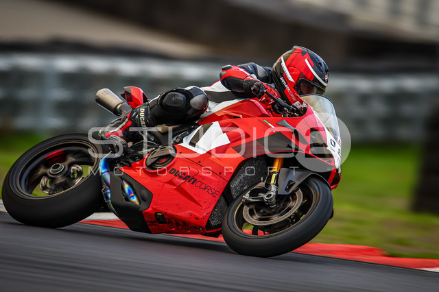 0082-250723NR-002_82 | Deine Full-Service-Agentur für ✔️Videoproduktionen und ✔️Motorsportfotografie Jetzt Angebot anfragen!