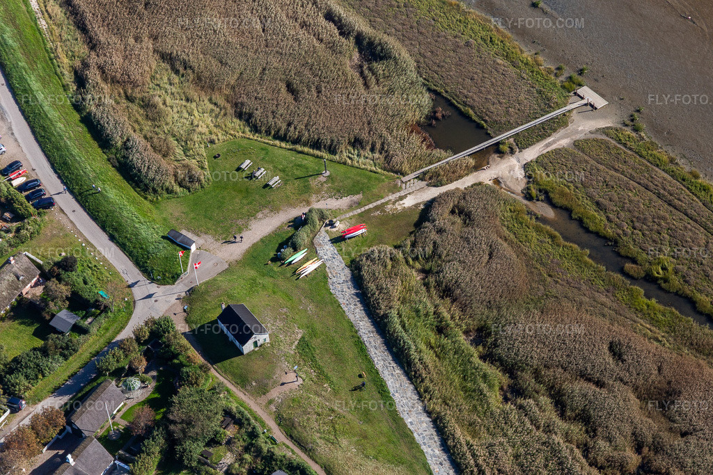 Aerial view: Stormflodssøjlen, Sønderho in Fanø in the state South Denmark, Denmark.Photo: IMG_118692.jpg taken on 09/21/2019 by Werner Riehm/FLY-FOTO.comResolution of the original: 5472 x 3648 px