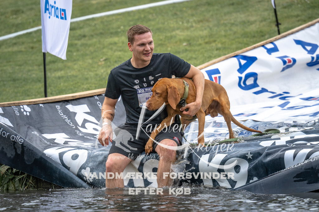 1551_ZZ96752 | kk-dogfotos