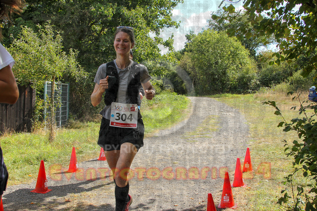 250830_1230_EV4_4031 | Sportfotografie im Rhein-Sieg Kreis, Köln, Bonn, NRW, Rheinland Pfalz, Hessen, etc. Unser Tätigkeitsfeld umfasst den Laufsport vom Volkslauf über den Marathon, Duathlon, Triathon bis zum Ultralauf wie Kölnpfad Ultra oder Schindertrail.