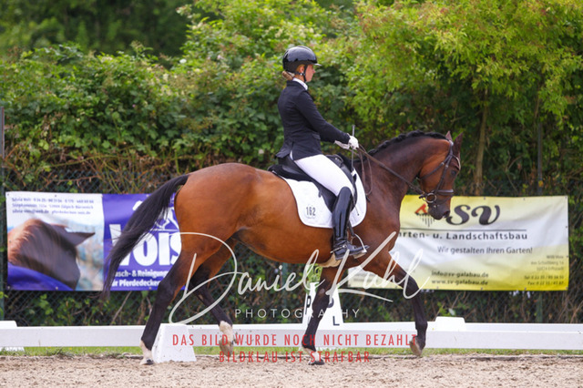 DKP40744 | Turniersportfotografie; Pferdefotografie; Dressurfotografie