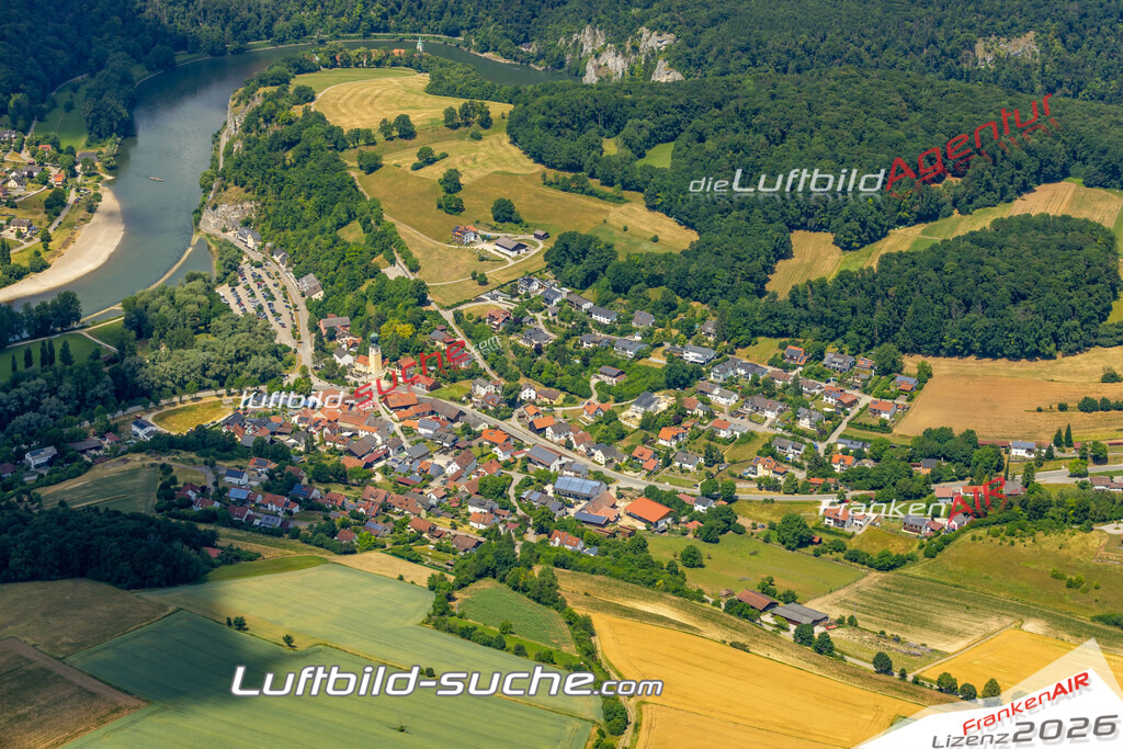 Das Luftbild zeigt : Weltenburg Kelheim - Die Luftaufnahme wurde 2023 vom UL-Flugzeug aus erstellt ( keine Drohne ) - Hochauflösende Luftaufnahme - Für grossformatige Ausdrucke geeignet. Die Geschenkidee !Mit Lizenz und Bildrechte bestellbar