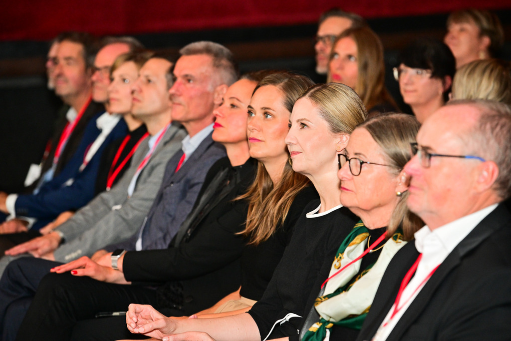 0120Media_V_Award_2025_Foto_Stefan_Wernz | Fotograf Köln - Realisiert mit Pictrs.com