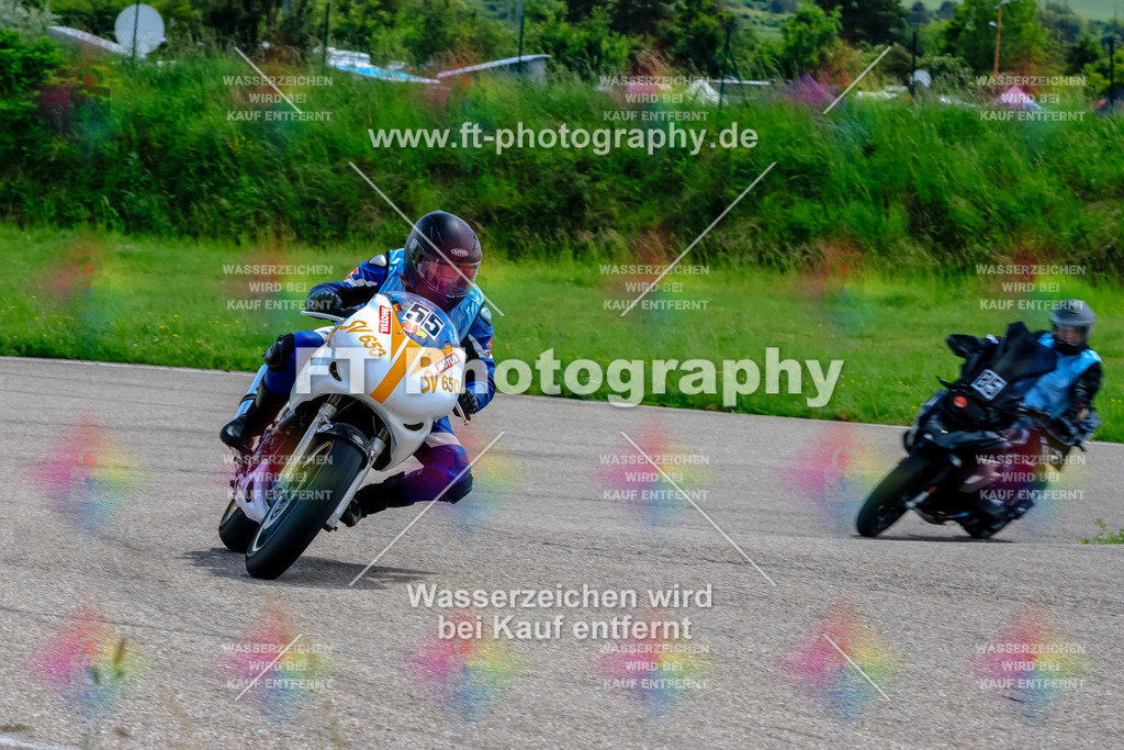 MotoTeam-9945 | Hier findet Ihr Bilder von Touristenfahrten auf der Nürburgring Nordschleife oder von anderen Veranstaltungen die ich besucht habe. Viel Spass beim Durch Schauen 