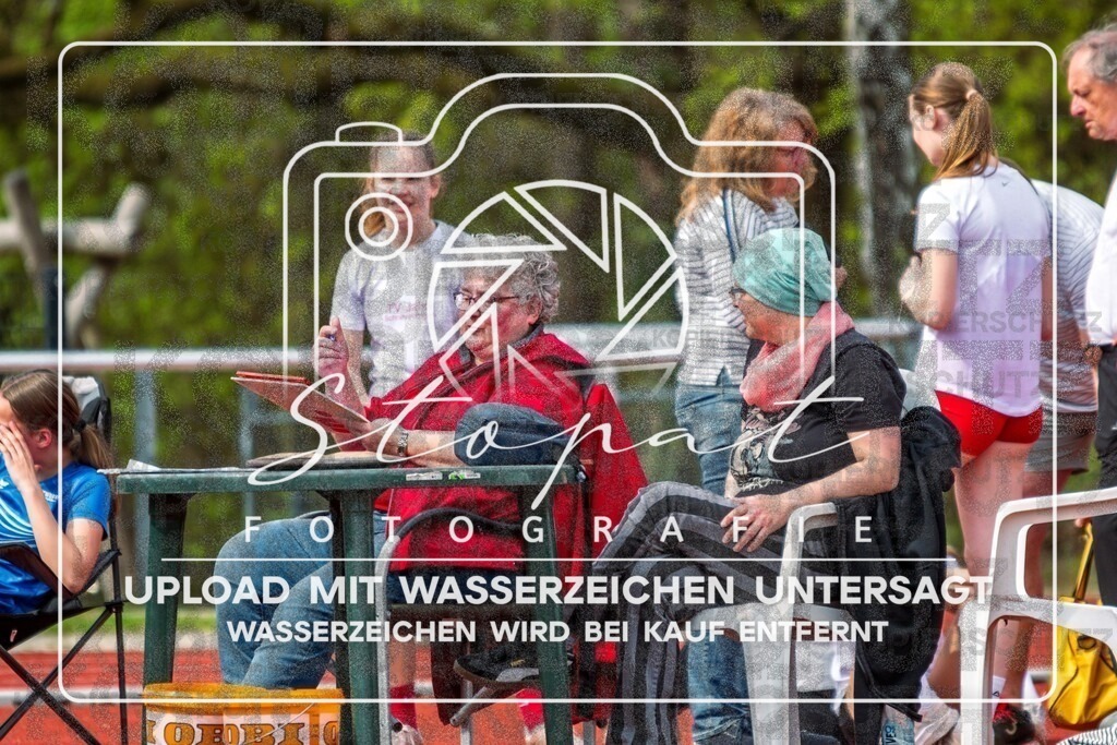 KMHK-1025 | Kreismeisterschaften Leichtathletik-Wurf Heidekreis 2026 im Boehmewaldstadion, Soltau (Simon Paul Stopat) - Realisiert mit Pictrs.com