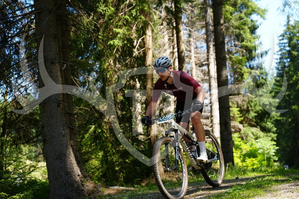 FC101492 | Fotogalerie der Treibjagd im Dunkelwald - Dein MTB Etappenrennen im Erzgebirge - Realisiert mit Pictrs.com