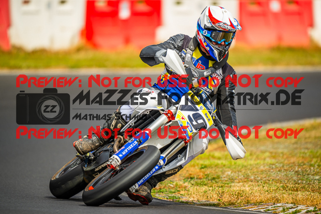 MaZZes_FotoMatrix_230701_8564 | S4