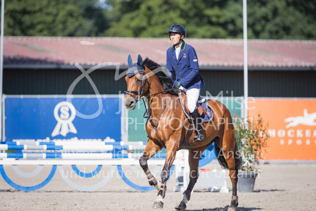 220705_Mühlen_SprPf-A2-206 | Late Entry Mühlen
05.07.2022
02 Springpferde-A**, 4-6jährige Pferde