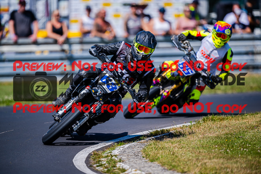 MaZZes_FotoMatrix_220703_4475 | S3