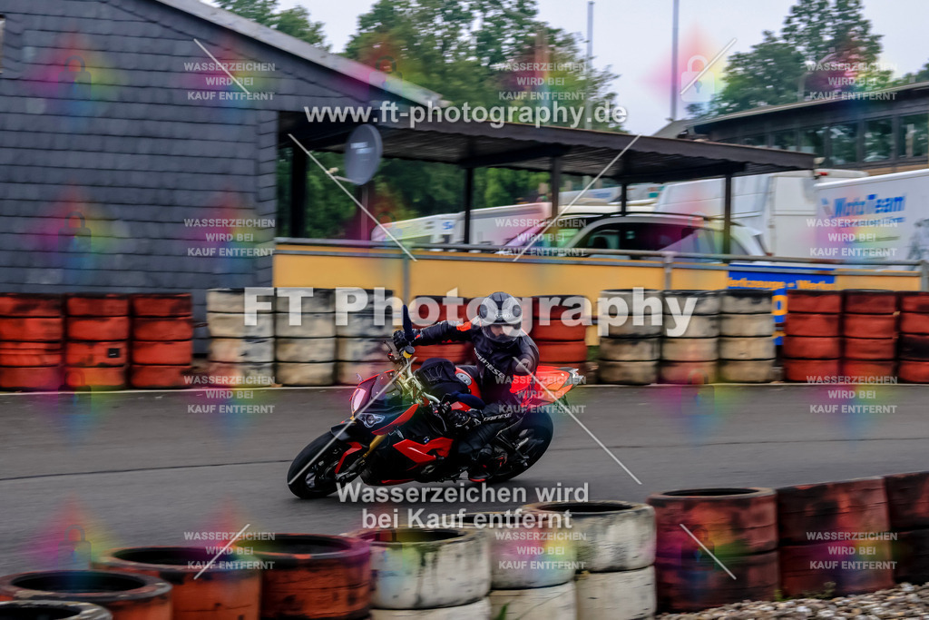 _TCM2979 | Hier findet Ihr Bilder von Touristenfahrten auf der Nürburgring Nordschleife oder von anderen Veranstaltungen die ich besucht habe. Viel Spass beim Durch Schauen 