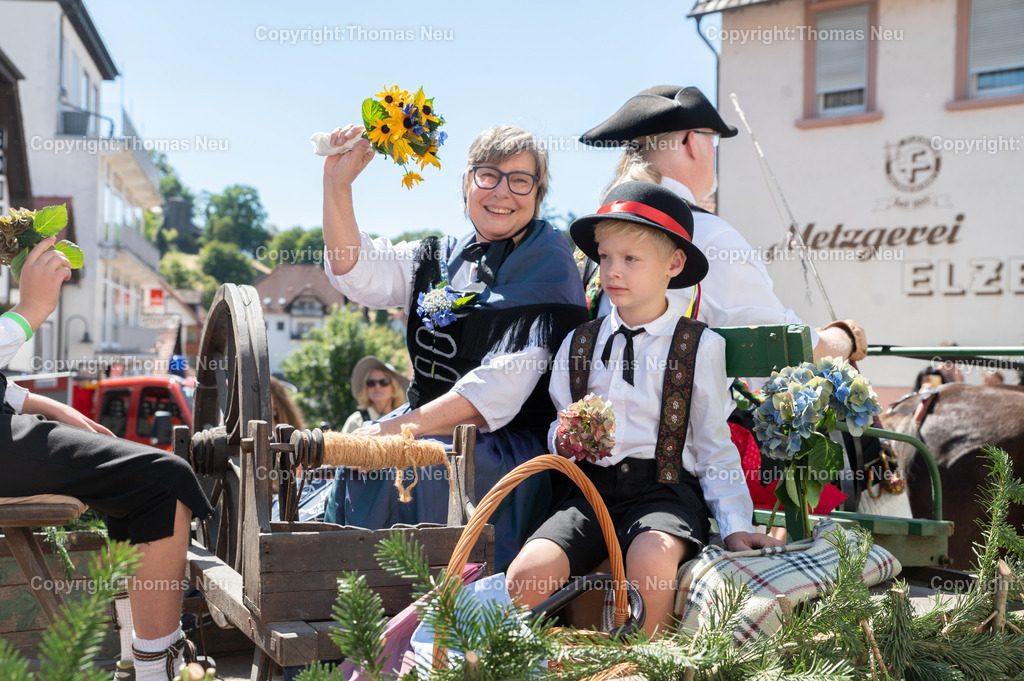 DSC_8165 | Das Burgfest Lindenfels ist ein farbenfrohes Trachtenfest mit Festumzug, Musik und gelebter Heimatkultur – ein Höhepunkt im Veranstaltungskalender des Odenwalds. 