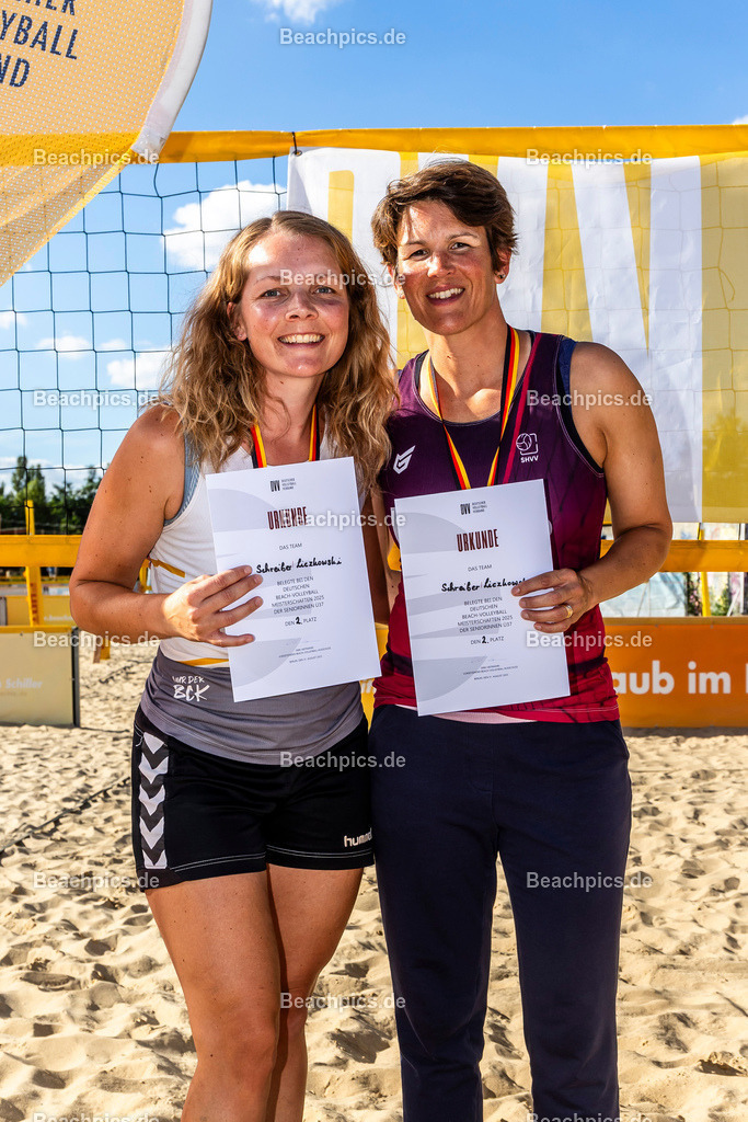 2025-200087330-Deutsche-Senioren-Beach-Meisterschaft |  31.08.2025; Berlin Foto: Gerold Rebsch - www.beachpics.de