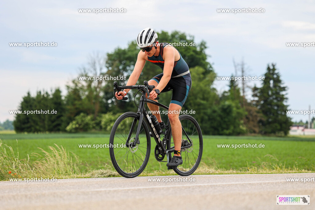BR8A6293 | Stadttriathlon Erding 2025. #yourpictrs #sportshot_your_pictrs @Sportshotphotography #stadttriathlonerding Copyright: www.sportshot.de