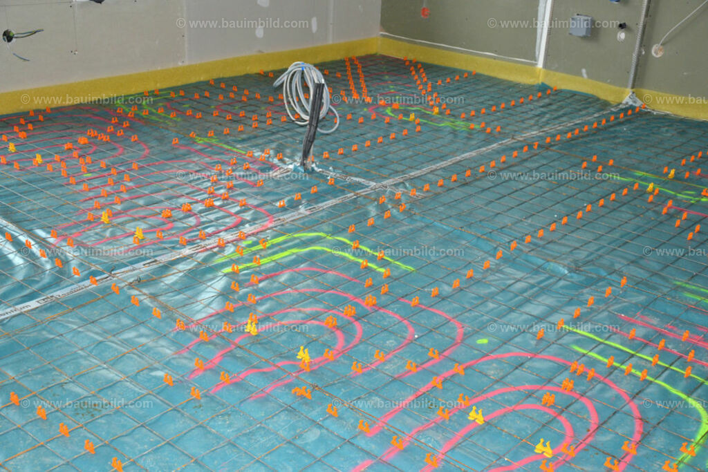 bib-lg19-fussbodenaufbau-0132 | Nach LV-Leistungsgruppen sortierte Detailfotos über den Bau eines Hauses. Alle Hausbau-Bilder direkt vom Urheber und Autor der Website Haus-Selber-Bauen.com