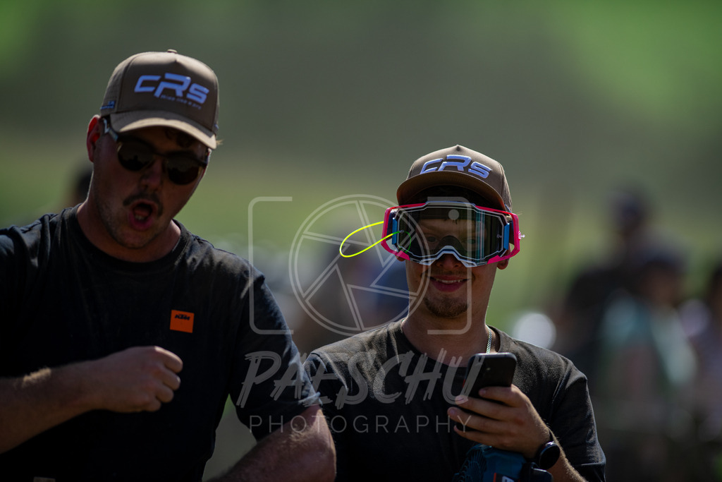 MX 2 (828) | Paeschuphoto Shop - Wer nicht sucht der auch nicht findet.Ob Motocrossbilder oder von einem besuchtem Spiel, Hauptsache Action. - Realisiert mit Pictrs.com