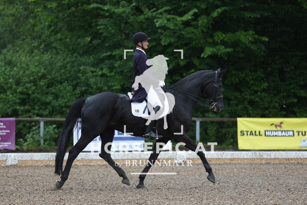 0P6A9407 | Willkommen bei Brunnmayr - Design & Fotografie – Ihrem Spezialisten für Reitturniere und Pferdeveranstaltungen in Oberösterreich, Salzburg und Bayern! Seit über 17 Jahren sind wir leidenschaftlich dabei.
