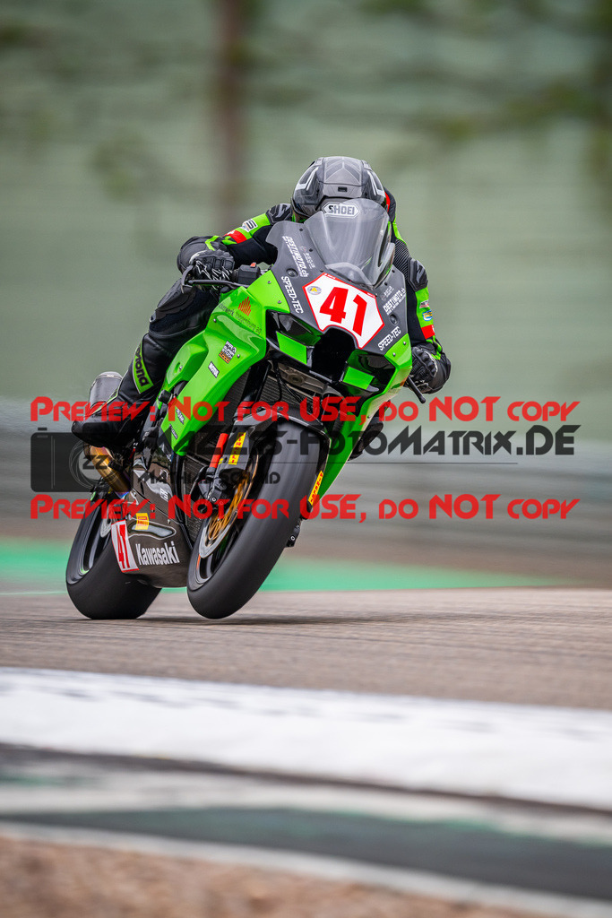 MaZZes_FotoMatrix_240503_6007705_4287 | STK1000